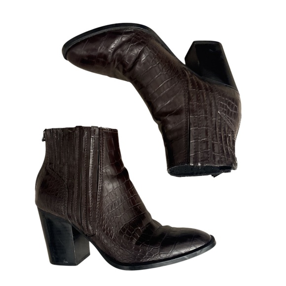Zara Black Croc-Patterned Shoes Maroon Heel Boot Bootie - Size 36 - Picture 2 of 4